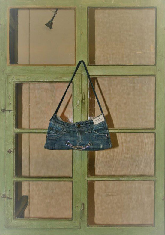 Jeanstasche 5. Modell "München“ (ca. 35x20 cm), Schultertaschen, 1 Jeansträger (59x4 cm): 69,00 €